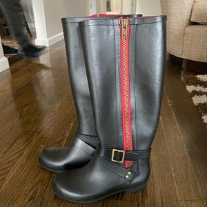 rain boots